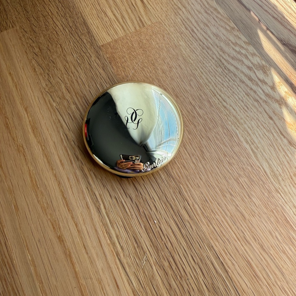 GUERLAIN Parure Gold setting powder